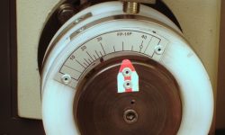 PRENSA EXCENTRICA de Volante Directo Normativa CE FP-10-P